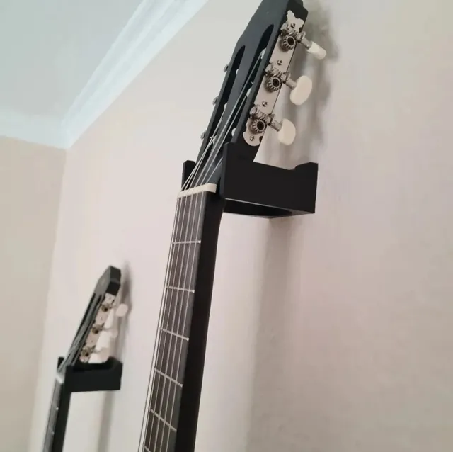 Gitar Duvar Askısı – Sade ve Göze Çarpmayan Tasarım