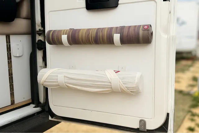 Yoga Mat Askısı Duvar Aparatı Yoga Matı Saklama ve Düzenleme Askısı