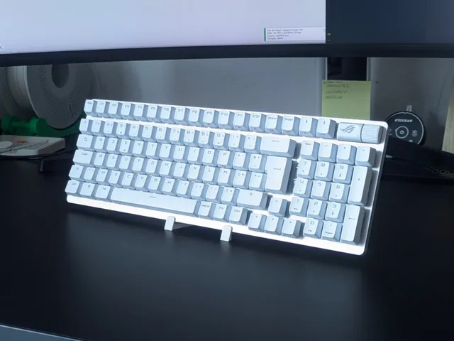 Klavye Sergileme Standı Masa Üstü Klavye Tutucu Dekoratif Stand