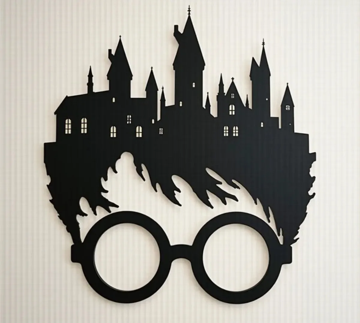 Harry Potter Hogwarts Silüet Duvar Süsü – Dekoratif Figür