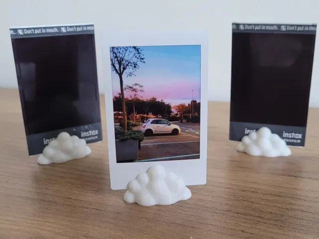 Bulut Tasarımlı Fotoğraf Tutucu